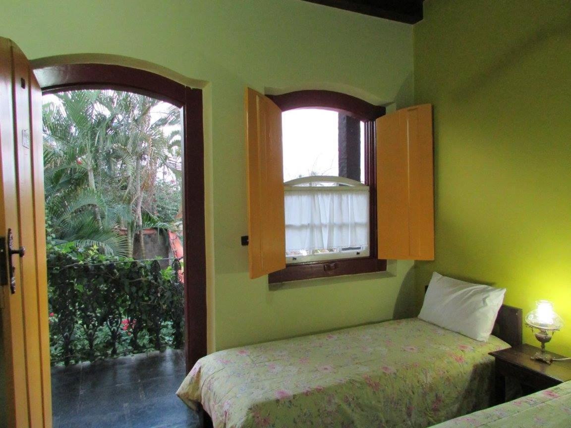 Pousada Solar Do Algarve Em Paraty Ha 5 Minutos Do Centro Historico Exterior foto